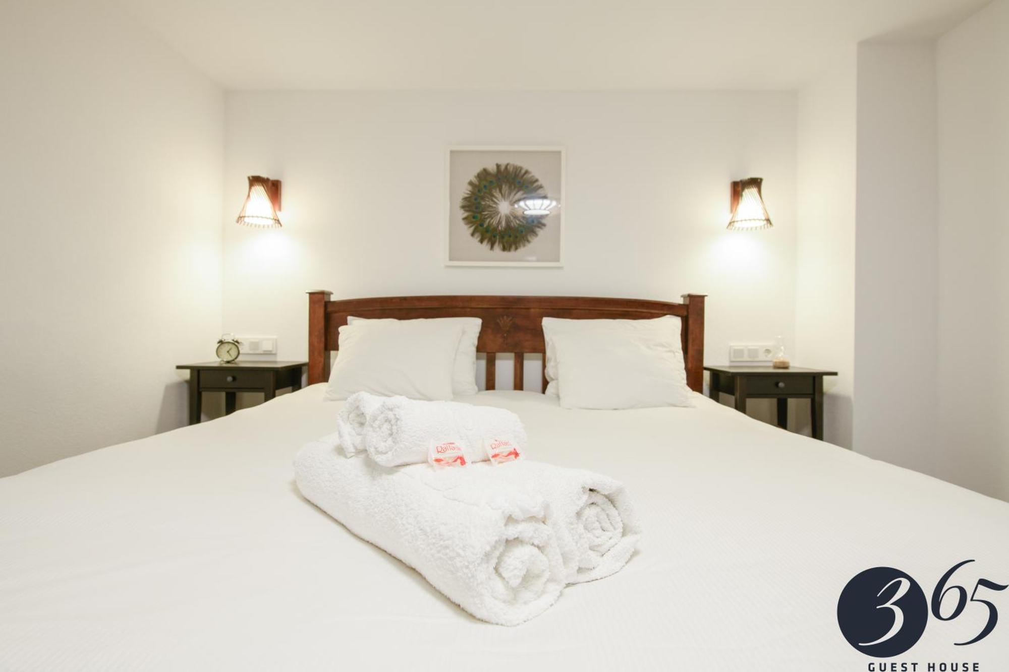 365 Guest House Хунедоара Екстер'єр фото